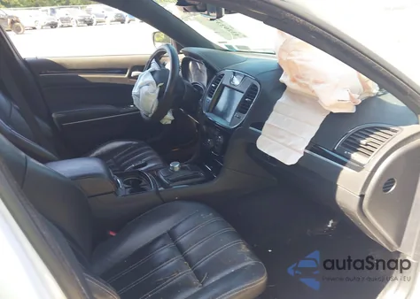 2020 Chrysler 300 300S из США, поврежденный, VIN 2C3CCABG8LH145764